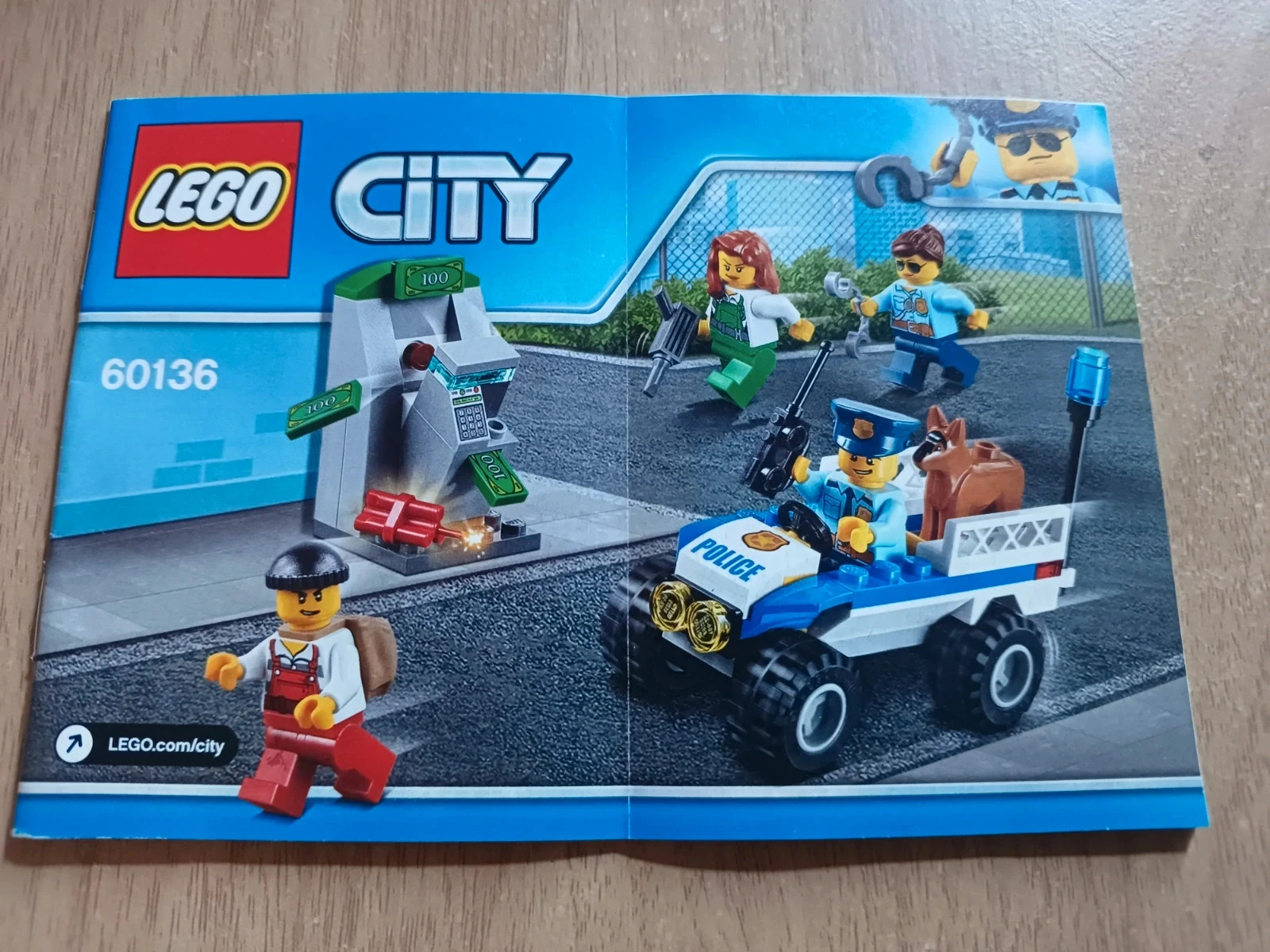 Notice lego 60136